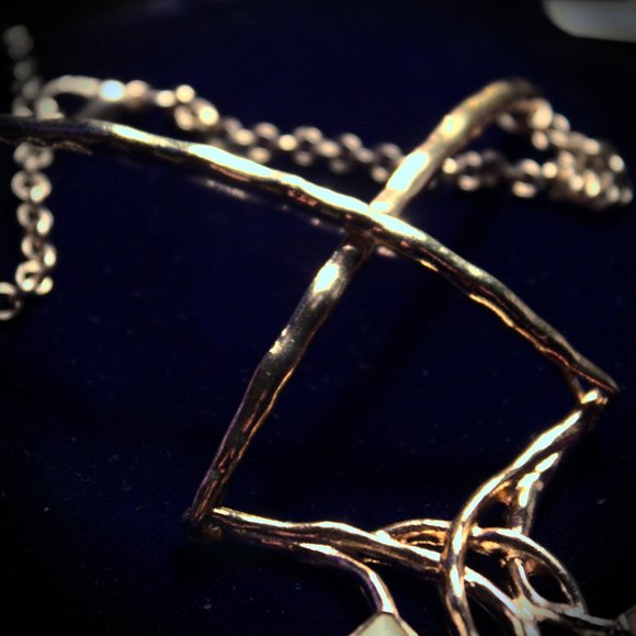 [UNKNOWN] Branching Necklace with Pastel Pyramids - Picture 10 of 14